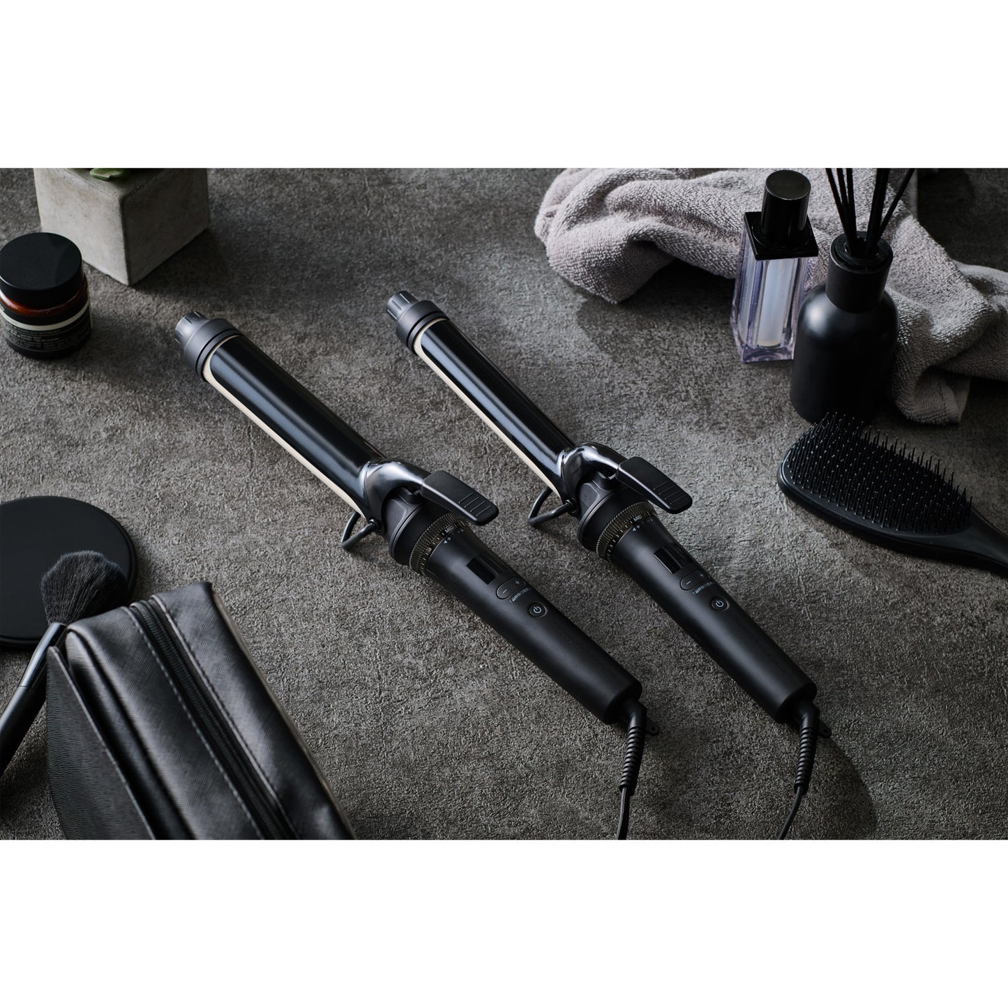 【新製品】プロフェッショナル プロテクトイオン カールアイロン NIM326B(26mm径)/NIM332B(32mm径)