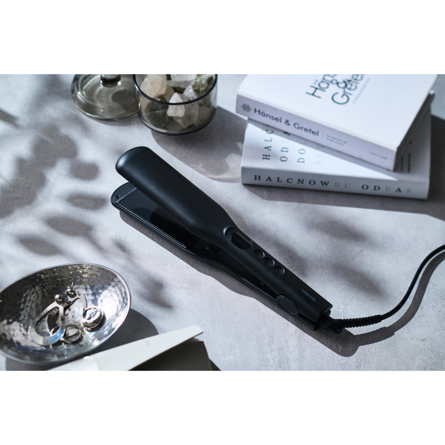 【新製品】マイナスイオン ワイドストレートアイロン TS369A