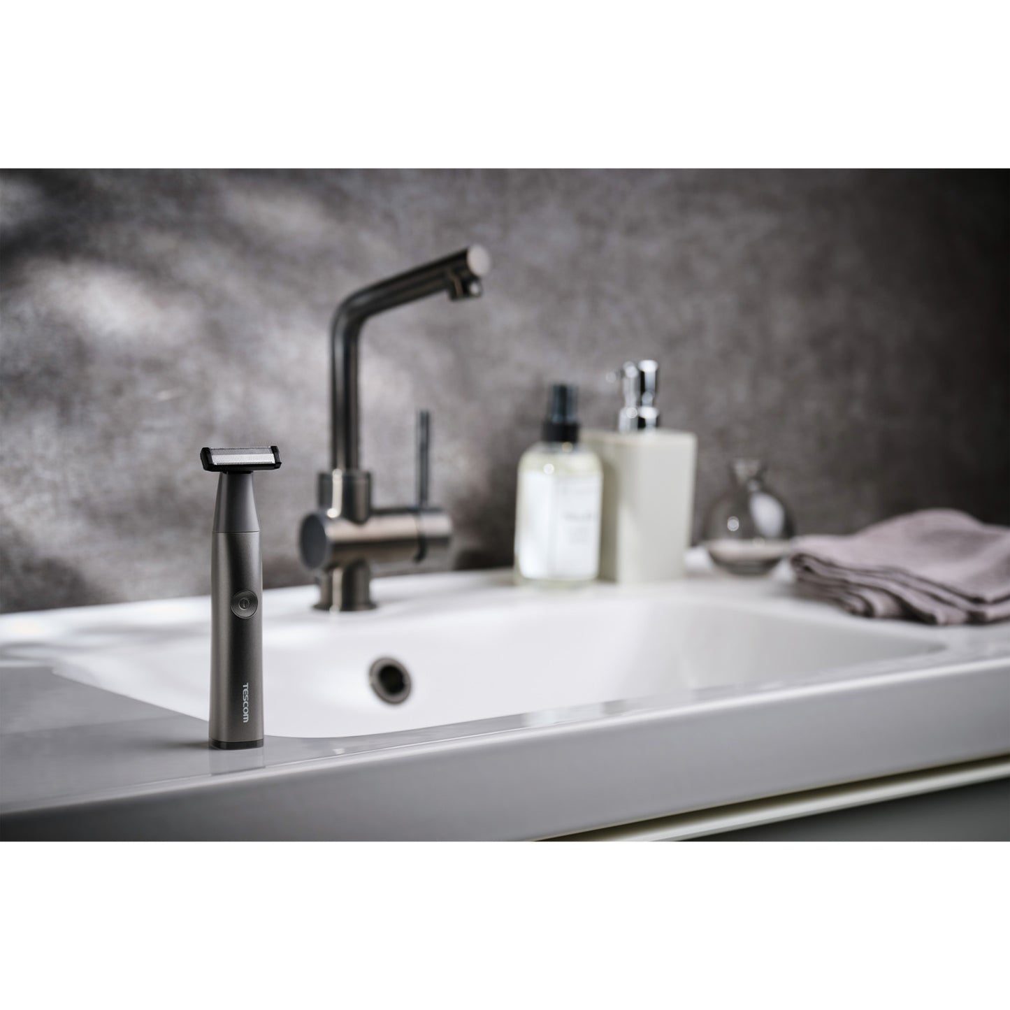 【新製品】ボディー&フェイスグルーマー TT593A