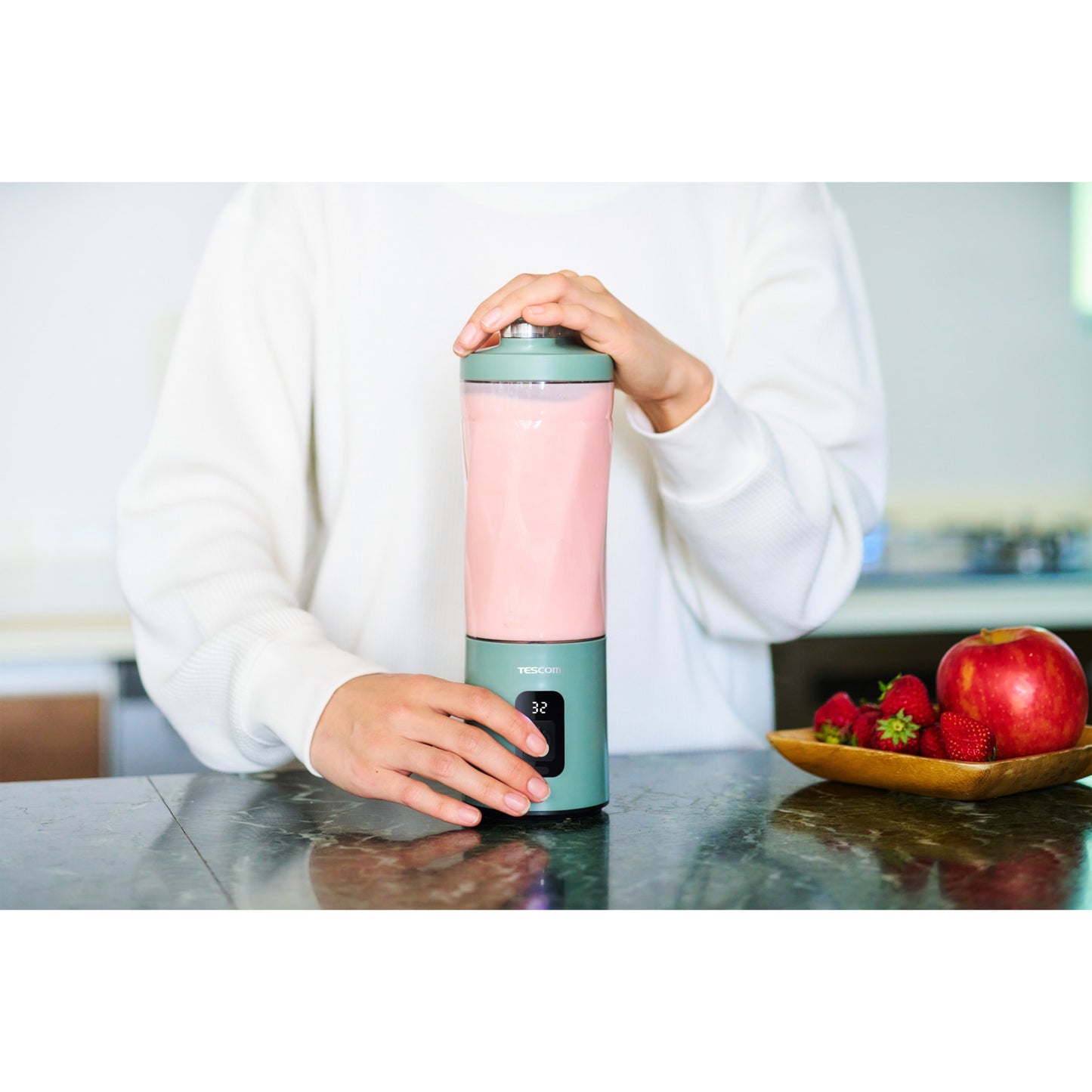 【新製品】コードレスミキサー CRUSH STORM / TMX60A