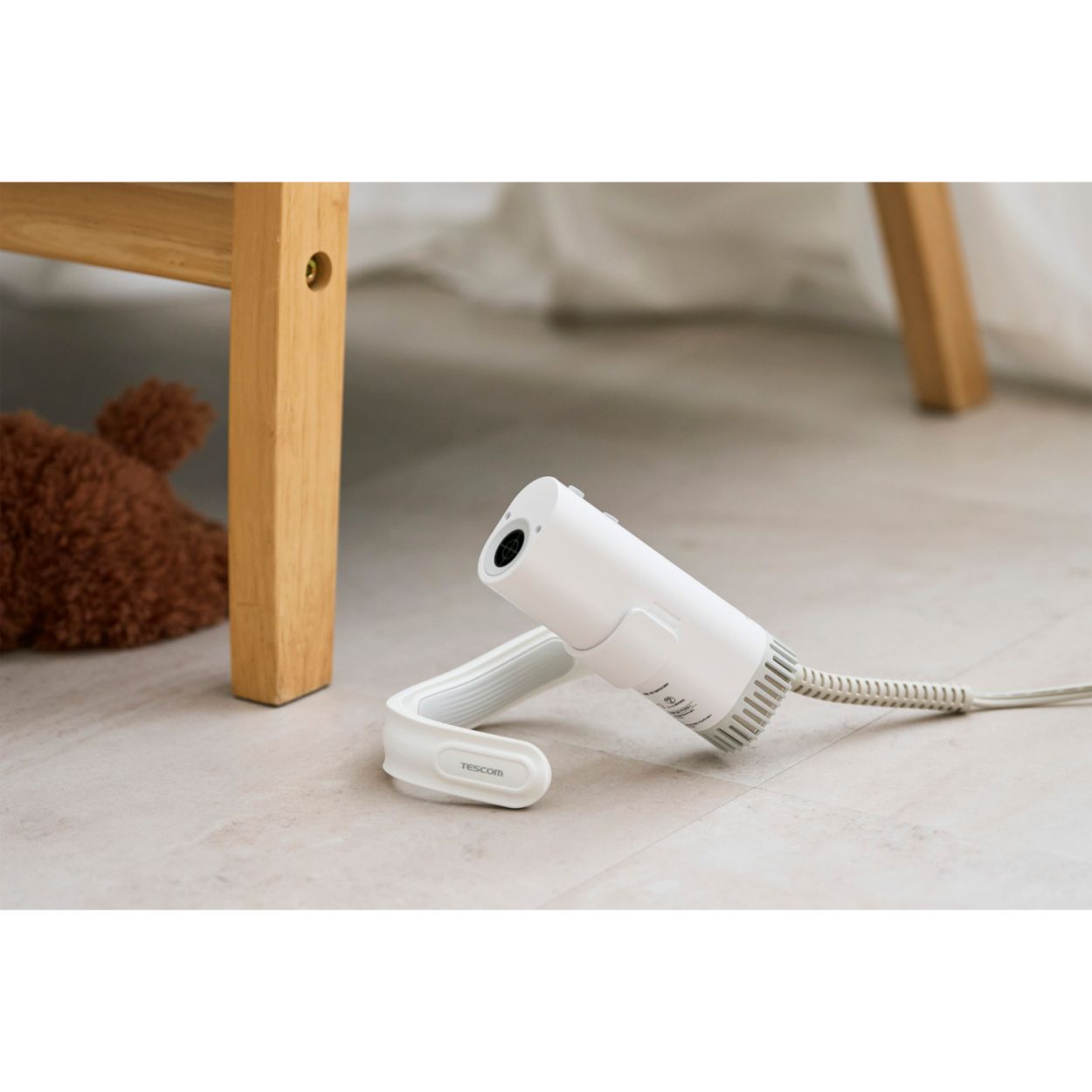 HUG AIR(ハグエアー) ハンズフリードライヤー(犬・猫用) PET-DRY01WH